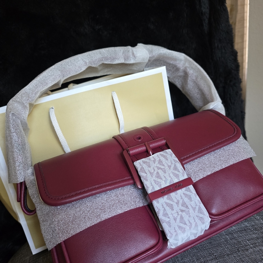 Michael Kors Burgundy Shoulder Bag Or Handbag